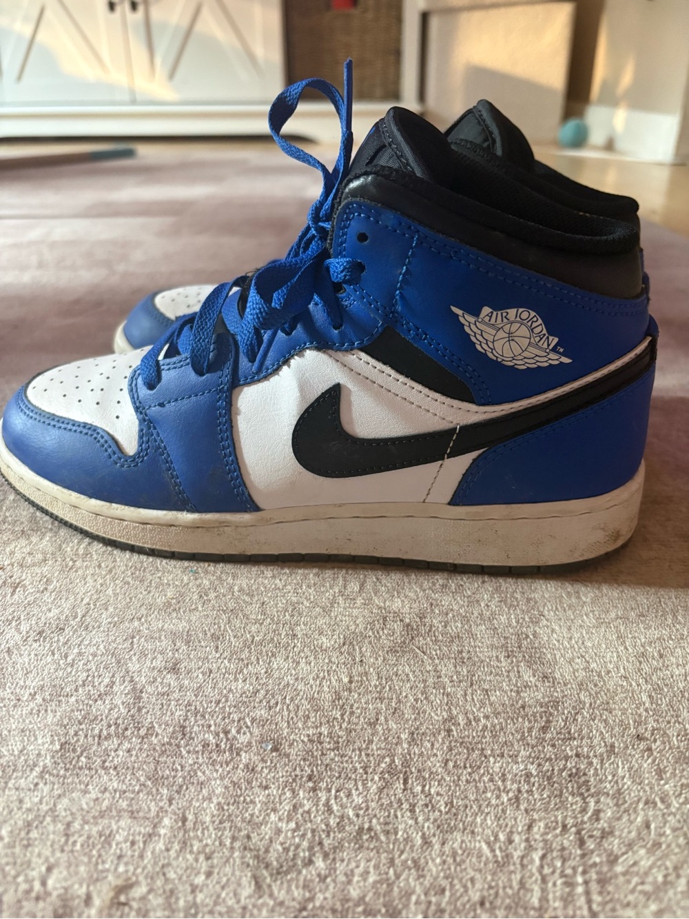 Nike Air Jordan Kids' Retro High-Top Sneakers in Blue/White